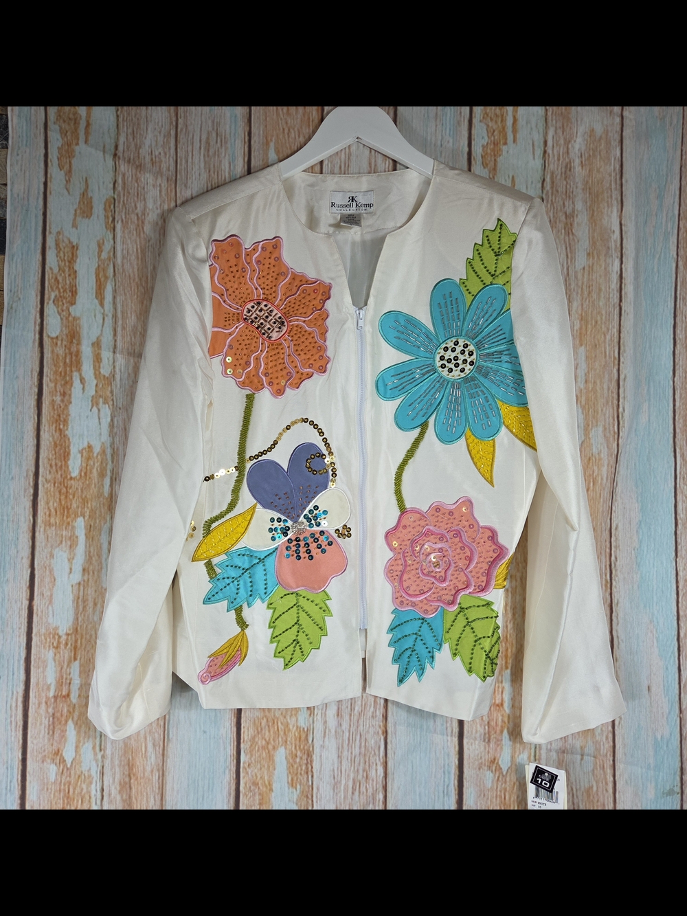 Gorgeous Russell Kemp White Floral Embroidered Sequined Lined Jacket. Size 10